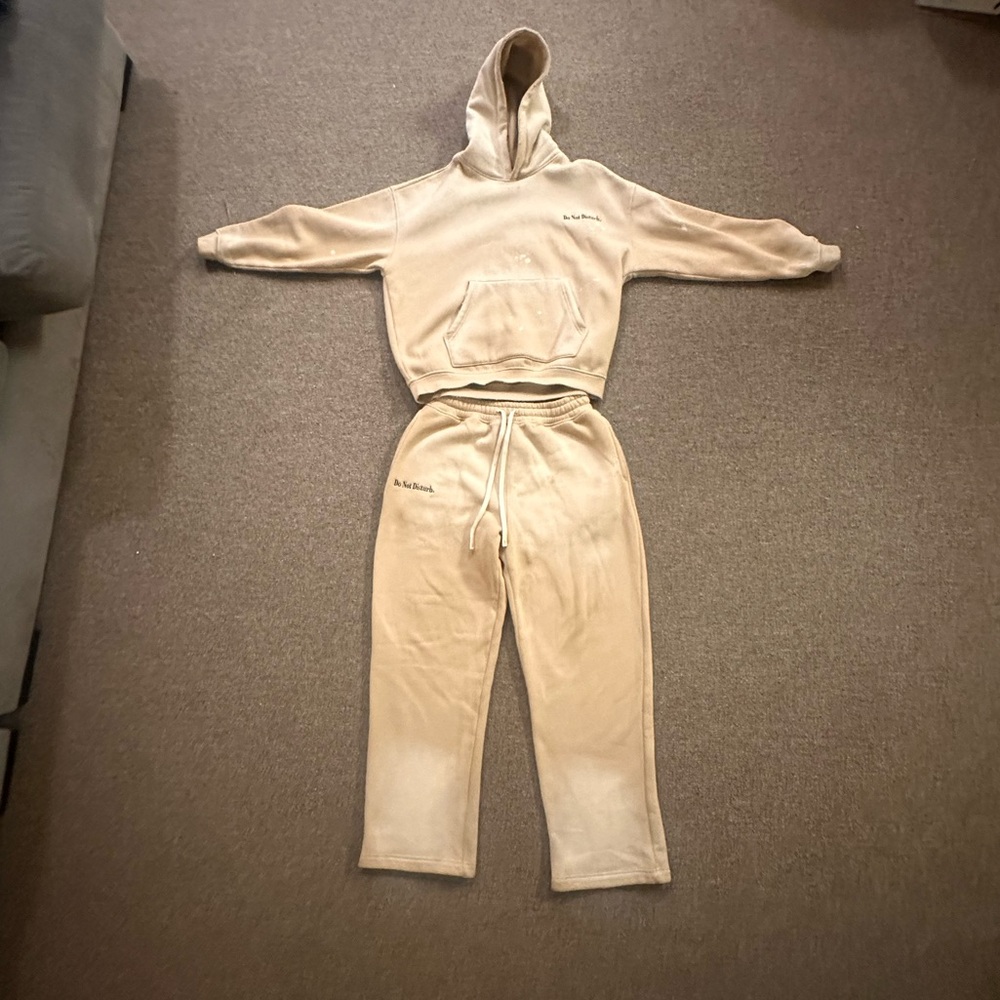 DND (Unreleased) Sweatsuit